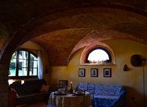 riding holiday farmhouse b&b in Tuscany Italy